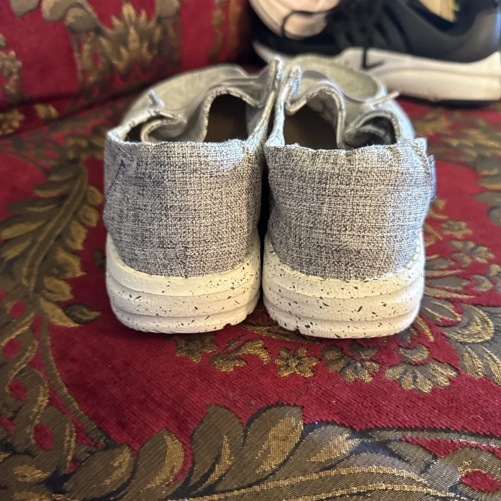Hey Dude Shoes Womens 6 Gray Wendy Slip On Linen Comfort Casual Low Top Lace Up
